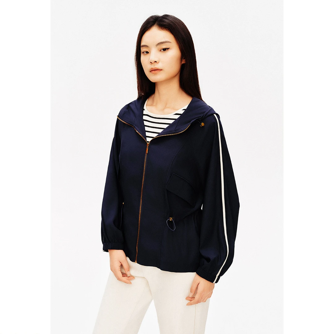 诗篇新款舒适运动显瘦户外防风收腰短外套6C64210020