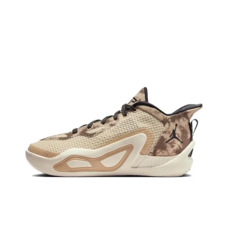 NIKE/耐克（牛牛微瑕38） 新款减震运动篮球鞋DX5359-200