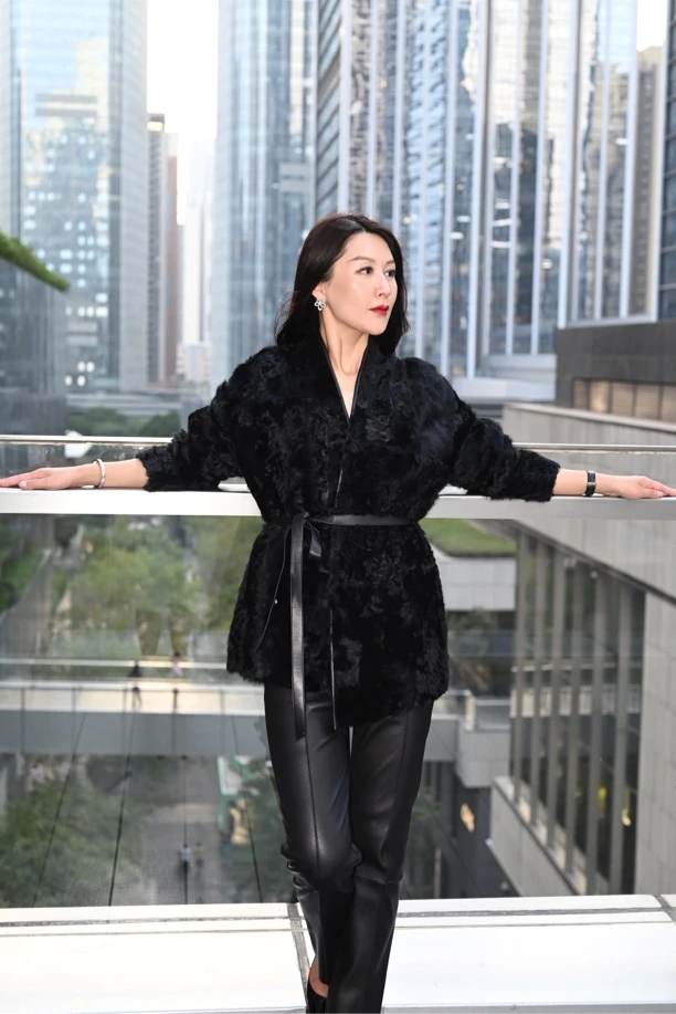 双面羊绒小胡羊皮毛一体