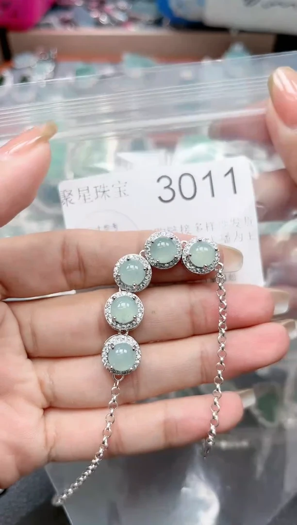 【闪购商品】翡翠颈饰未镶嵌【赠皮绳】3011