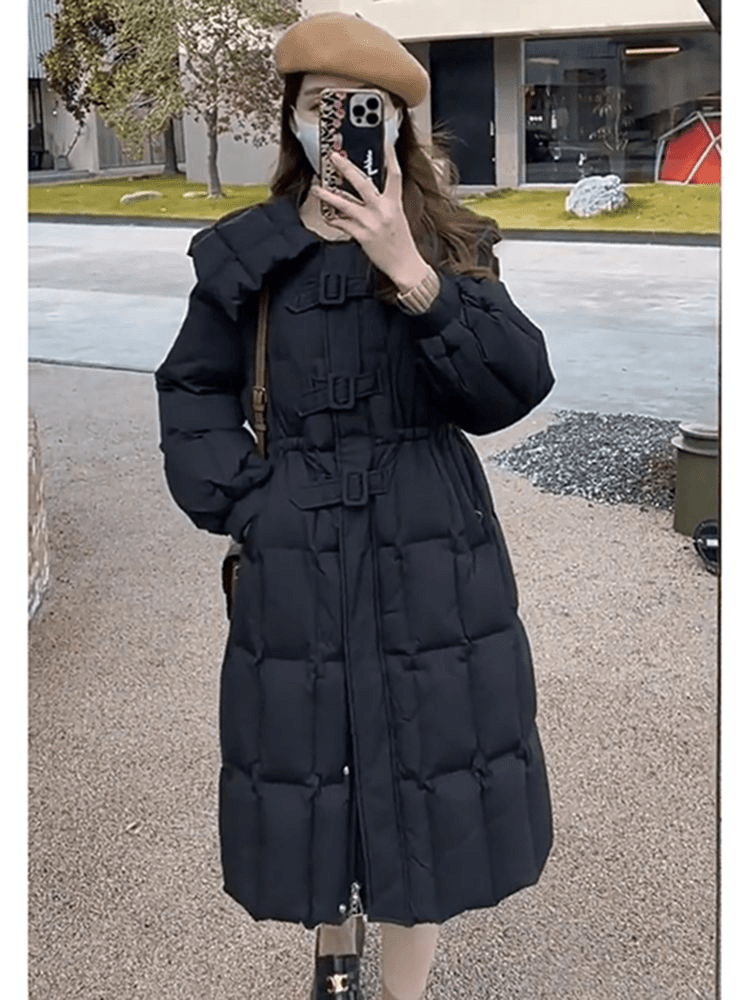 今年爆款羽绒服女2024年最新款娃娃领过膝长款时尚洋气收腰外套潮