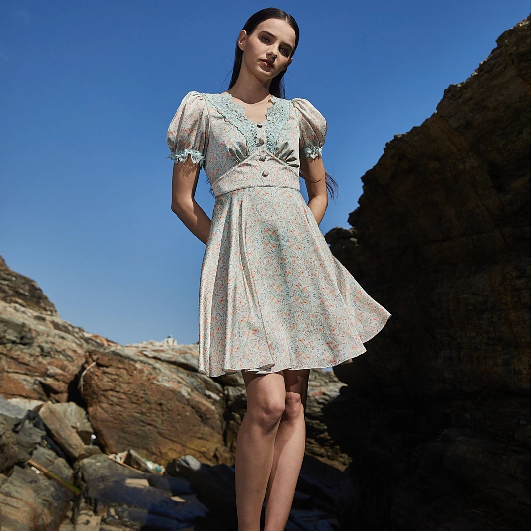 【黄蓉推荐】SEEVIA席薇亚碎花甜美气质女装连衣裙82226173