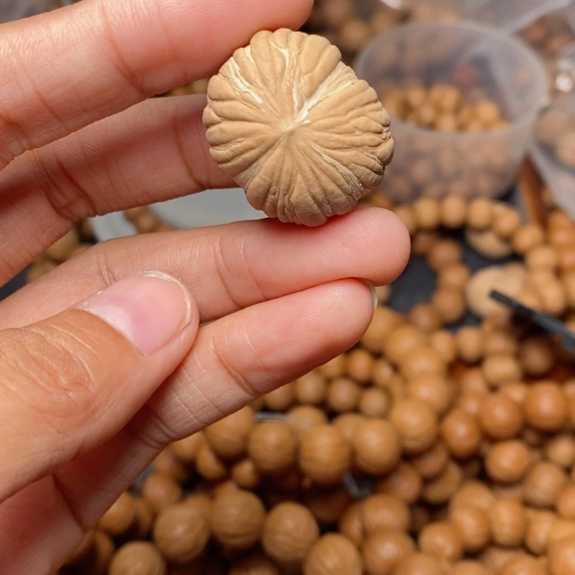 【闪购商品】猴头核桃吊坠厚**发南瓜王