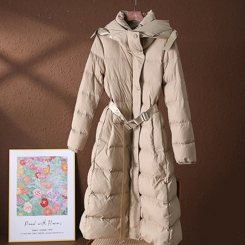 【安姬迩】2002高端羽绒服收腰显瘦连帽90白鸭绒气质长款羽绒服女