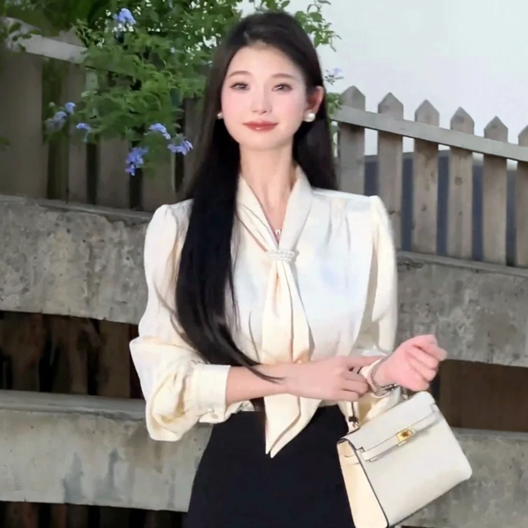 Y8566 法式设计感白色衬衫女秋季纯欲风气质V领飘带长袖衬衣