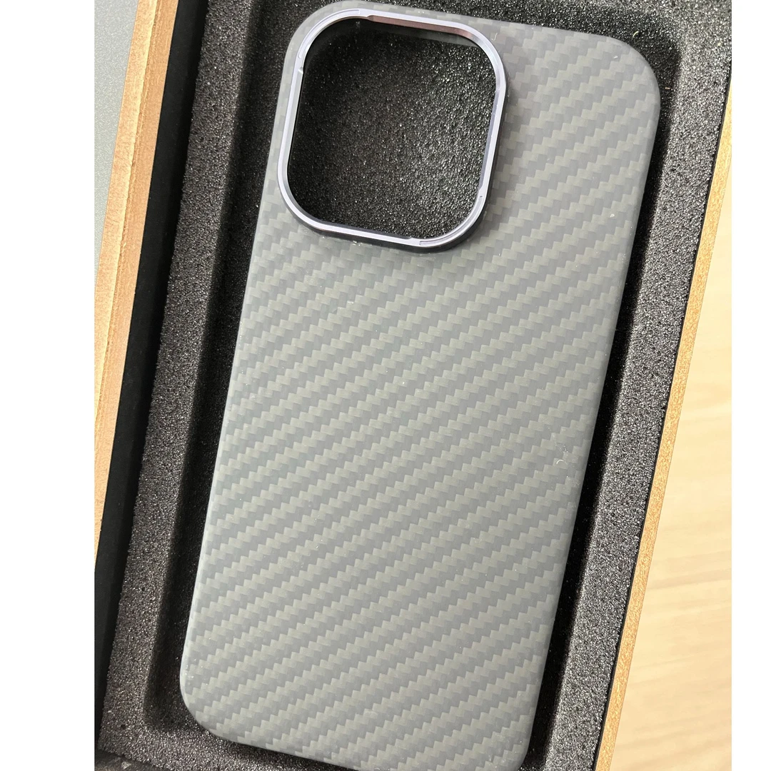 准新品  16Pro【瑕疵】黑灰1500D全包磁吸