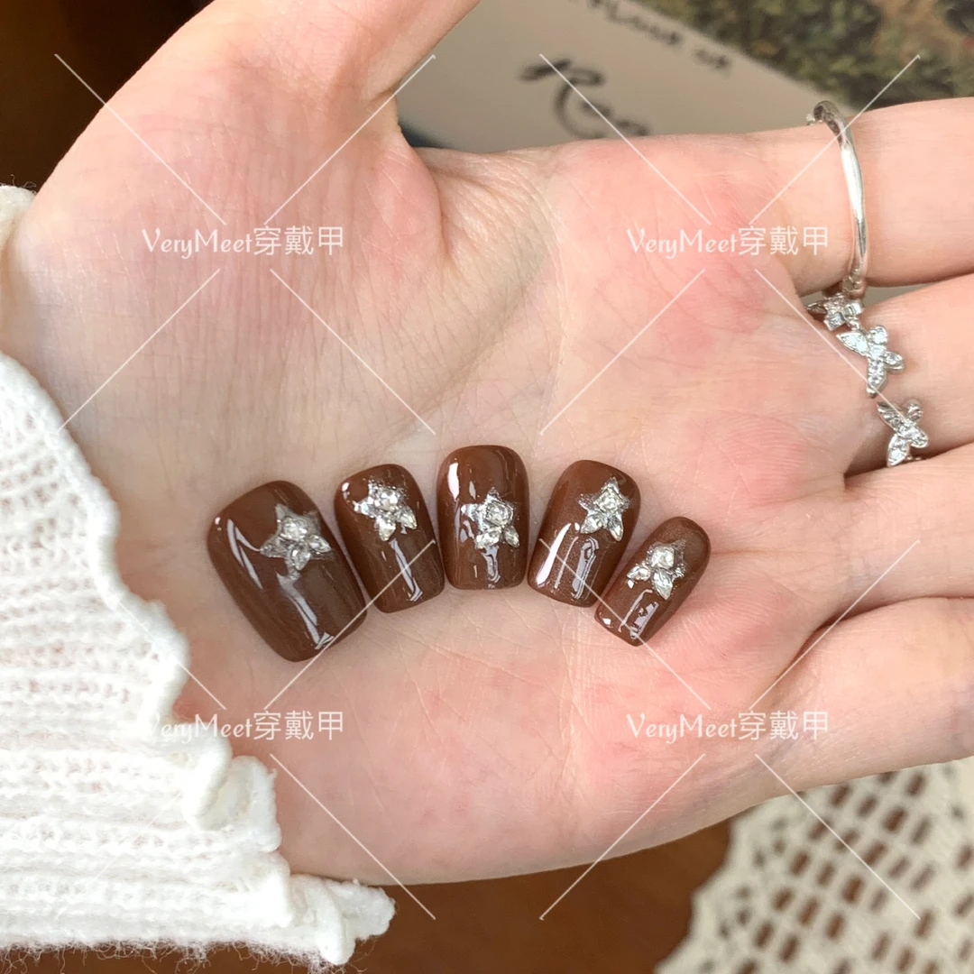 VeryMeet手工穿戴甲小众设计定制星星钻短方甲高级简约款美甲L137