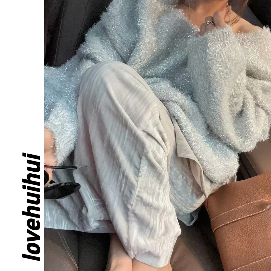 lovehuihui《璀璨夺目的星星》韩国两穿V领氛围感宽松上衣