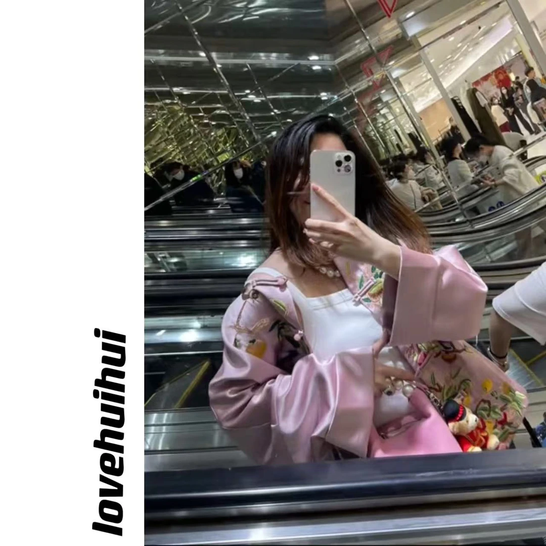 lovehuihui AYS08354 《千金大小姐》醋酸刺绣重工高档外套