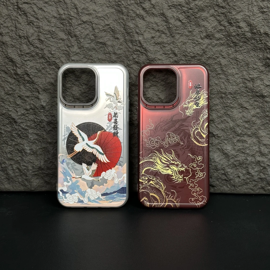 国潮白底仙鹤苹果15/14/13/iPhone13ProMax国风红黄龙14pro手机壳