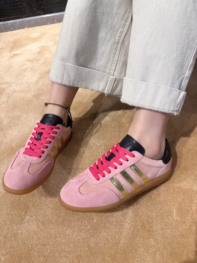 爱的睿时尚百搭潮流拼色板鞋