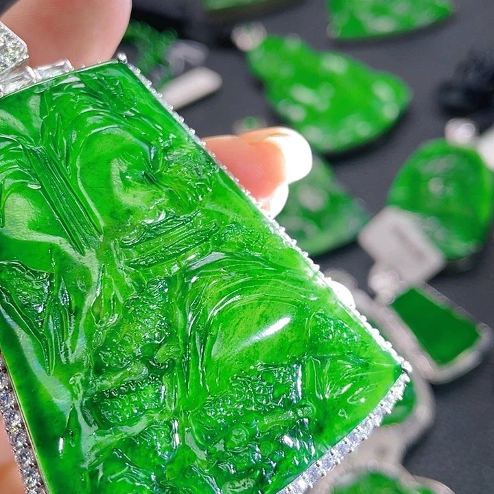 翡翠颈饰未镶嵌08，