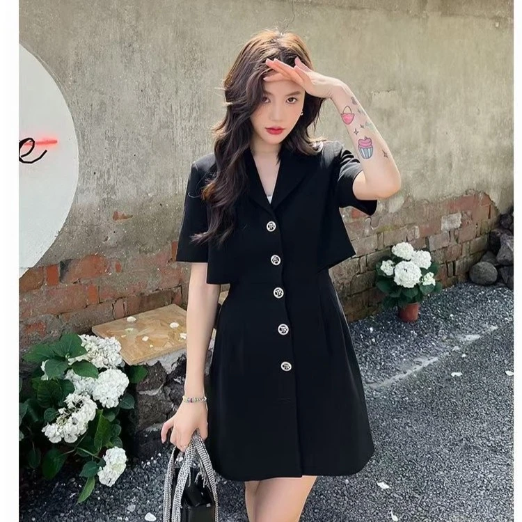 夏季新款高级感时尚百搭气质显瘦西装连衣裙女小众设计感背后镂空