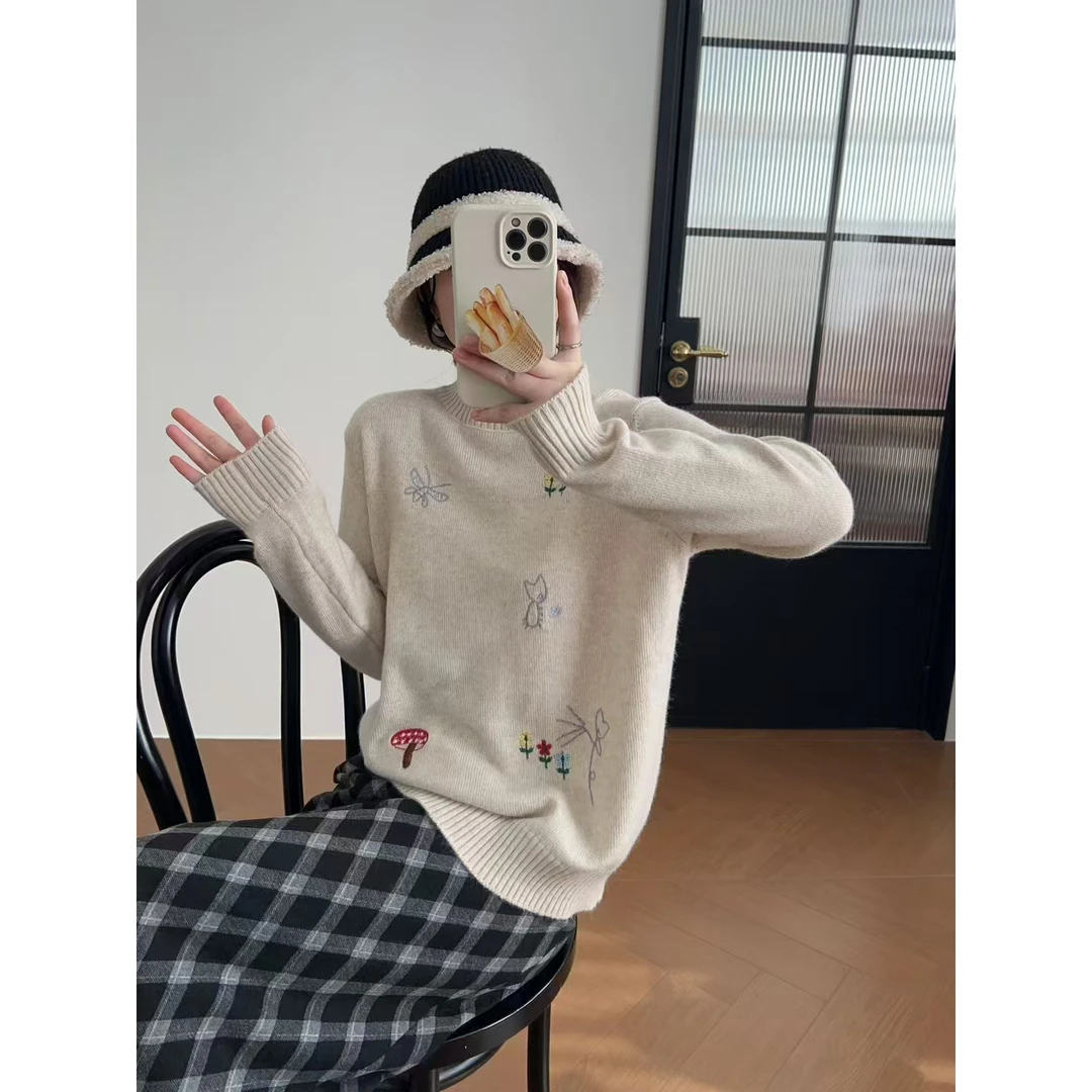 【娃娃专属】七针小花刺绣长袖复古设计感冬季韩版打底套头秋冬宽松