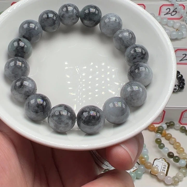 翡翠手链未镶嵌天然翡翠