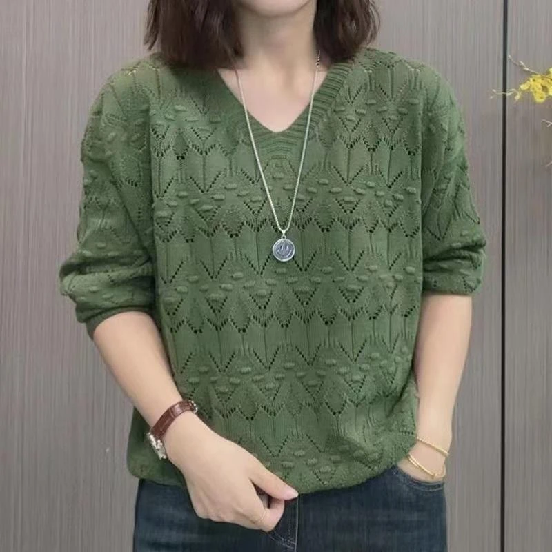 女装时尚洋气镂空显瘦气质上衣针织衫百搭毛衣宽松长袖秋冬打底