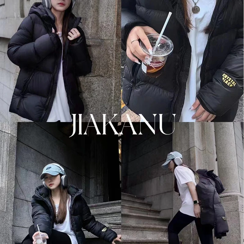 加卡奴短款黑金羽绒服