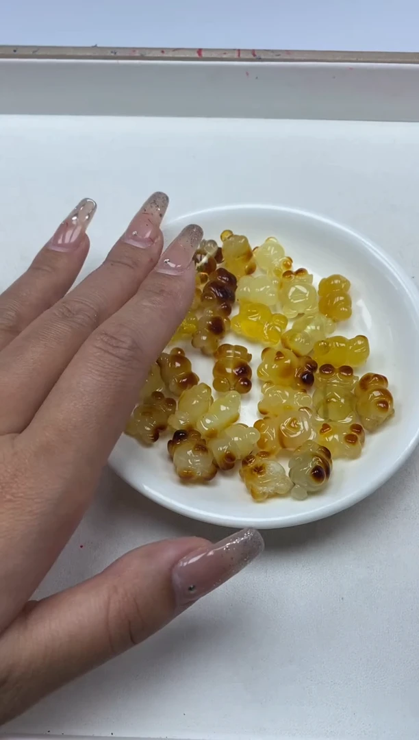 【闪购商品】玛瑙/玉髓颈饰未镶嵌蜜蜡一代小熊42￥1