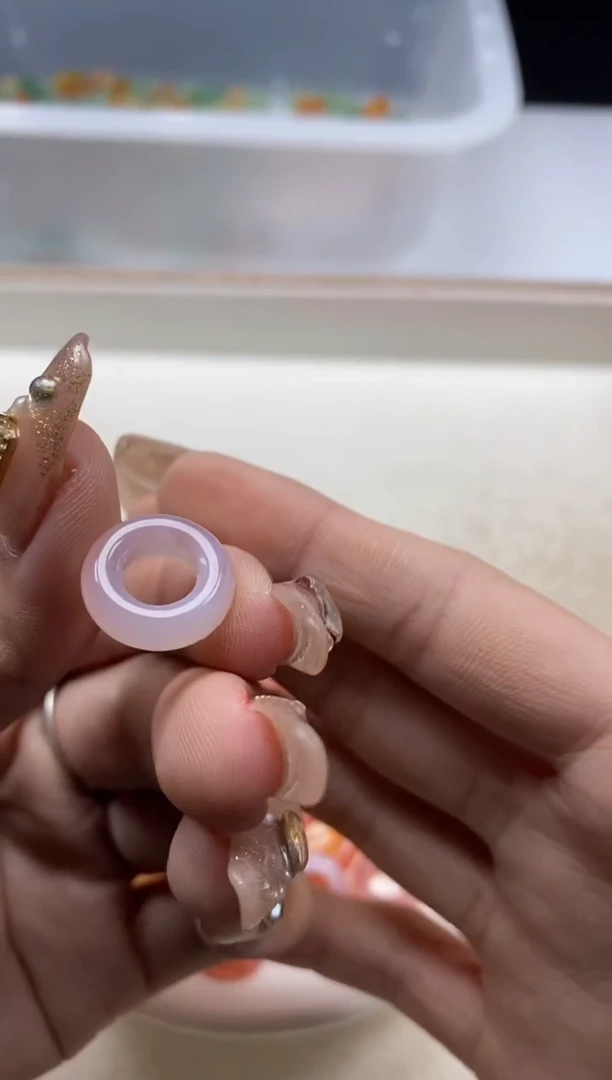 【闪购商品】玛瑙/玉髓颈饰未镶嵌盐源跑环8￥2个