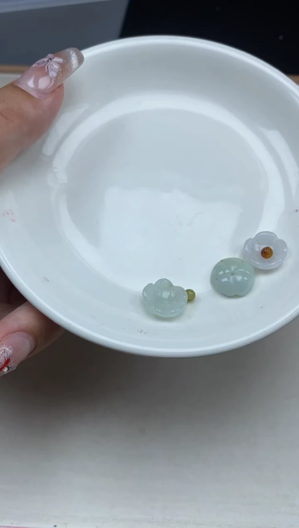 【闪购商品】翡翠手链未镶嵌8713碗花5￥3