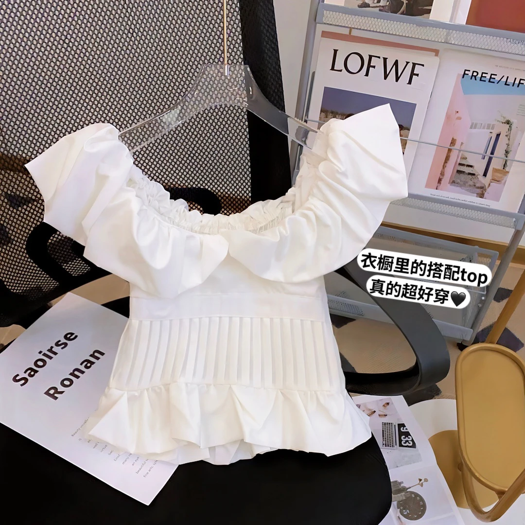 法式短款收腰下摆漂亮小衫夏季甜美一字肩上衣独特别致小飞袖衬衫