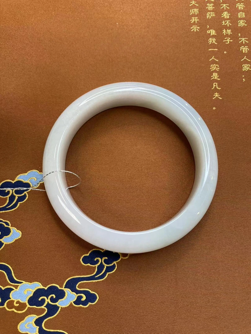 天然A货翡翠女款气质百搭时尚精美花样年华春心镯030378