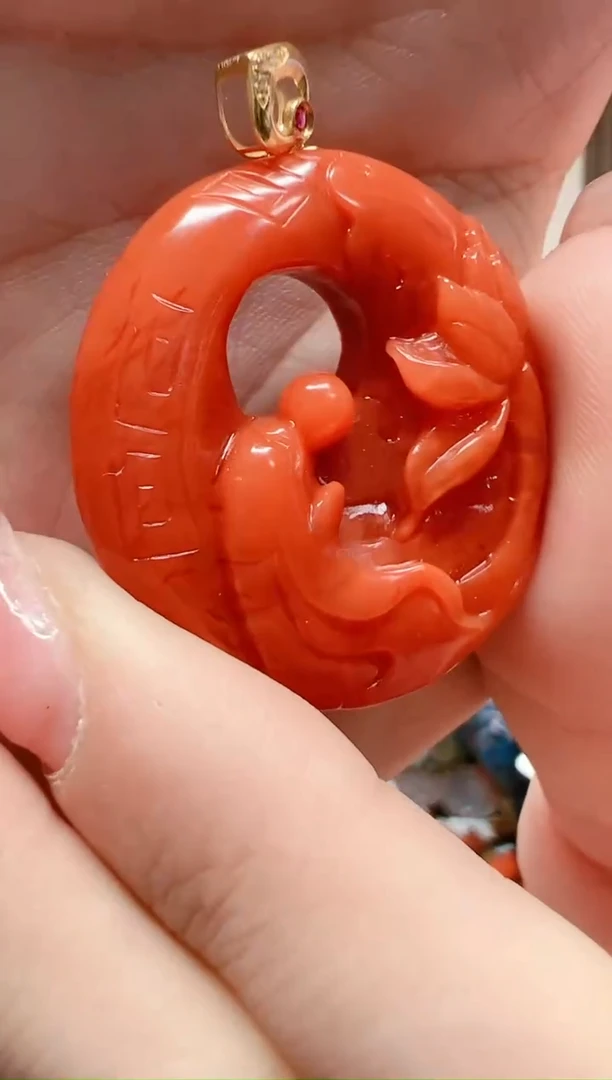 【闪购商品】南红玛瑙吊坠(不含链)18K金镶嵌/悟道