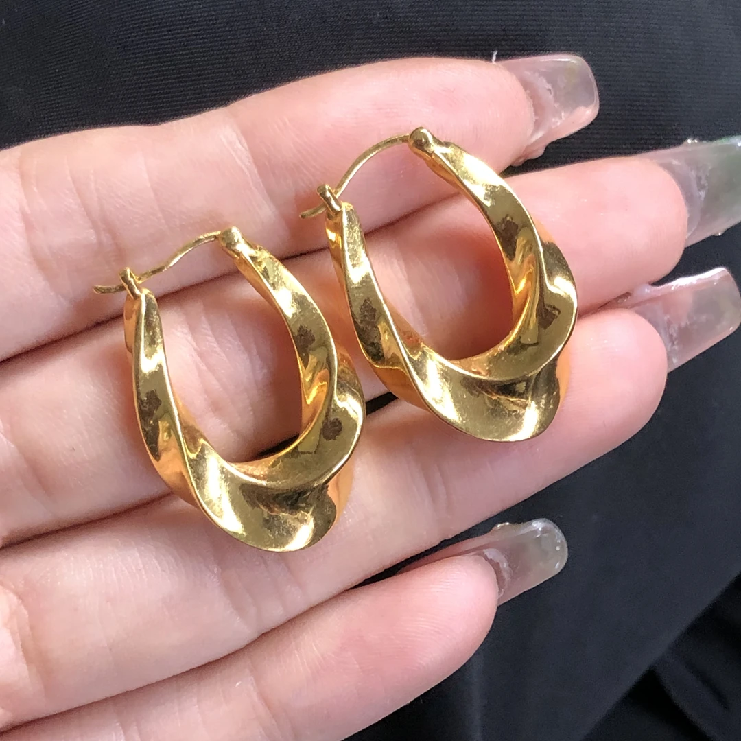 【艳姐珠宝】18K金耳环-19663