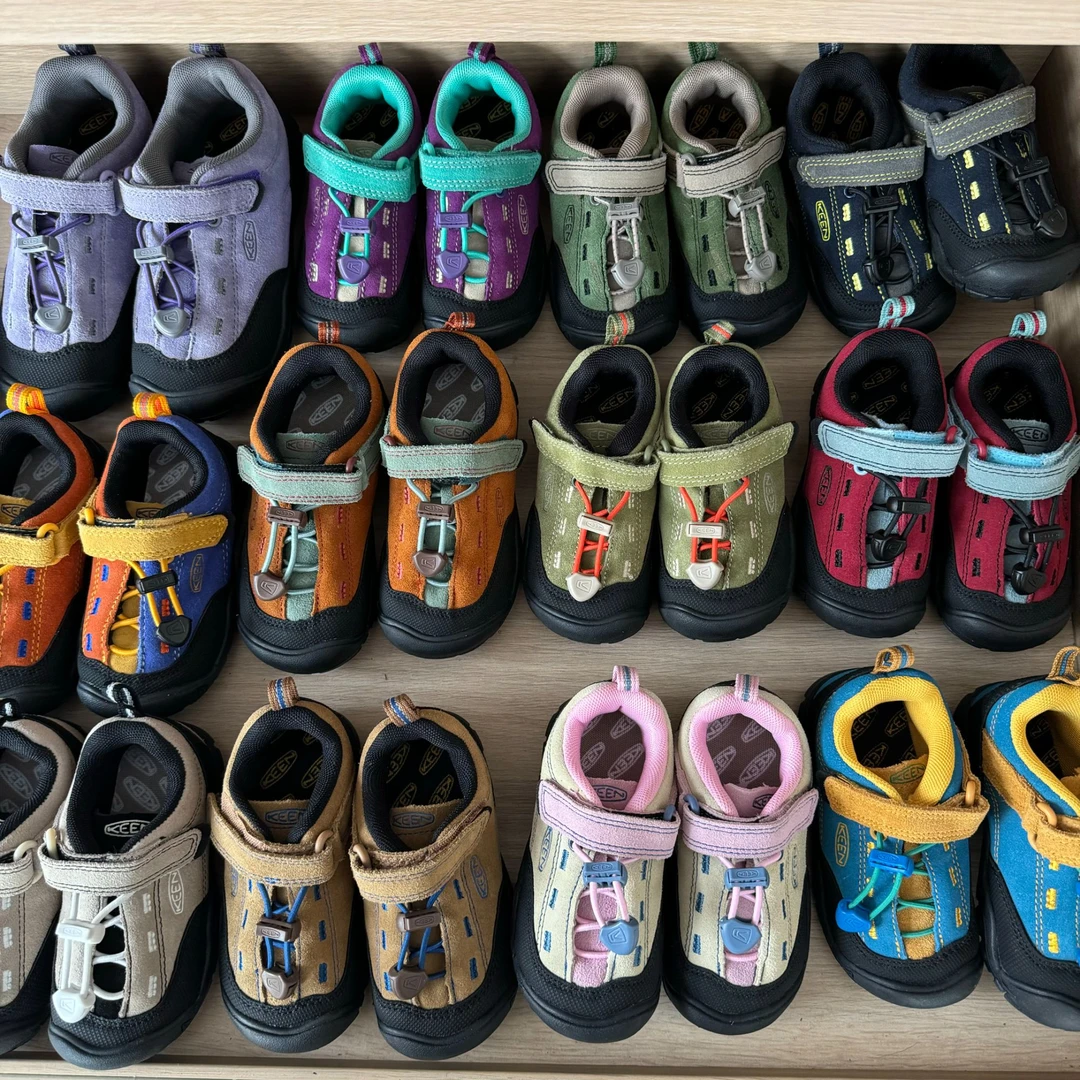 一代四季款儿童运动鞋跑步鞋男童鞋女童鞋子童鞋