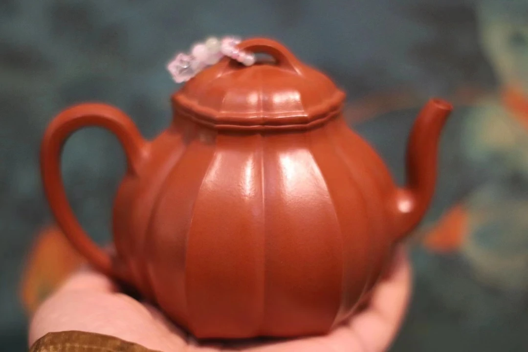 精美紫砂壶筋纹器