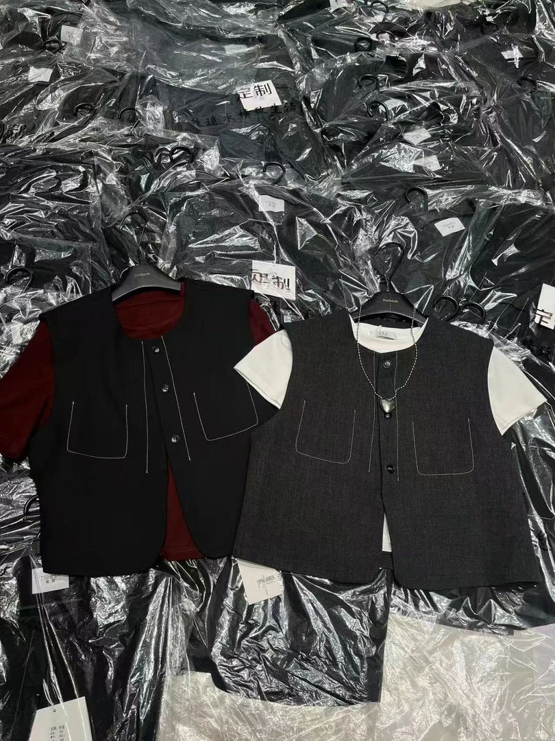 SHUSHU   秋季西装马夹