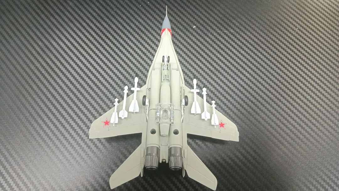 【米格29模型】1:100合金模型礼盒包装送底座