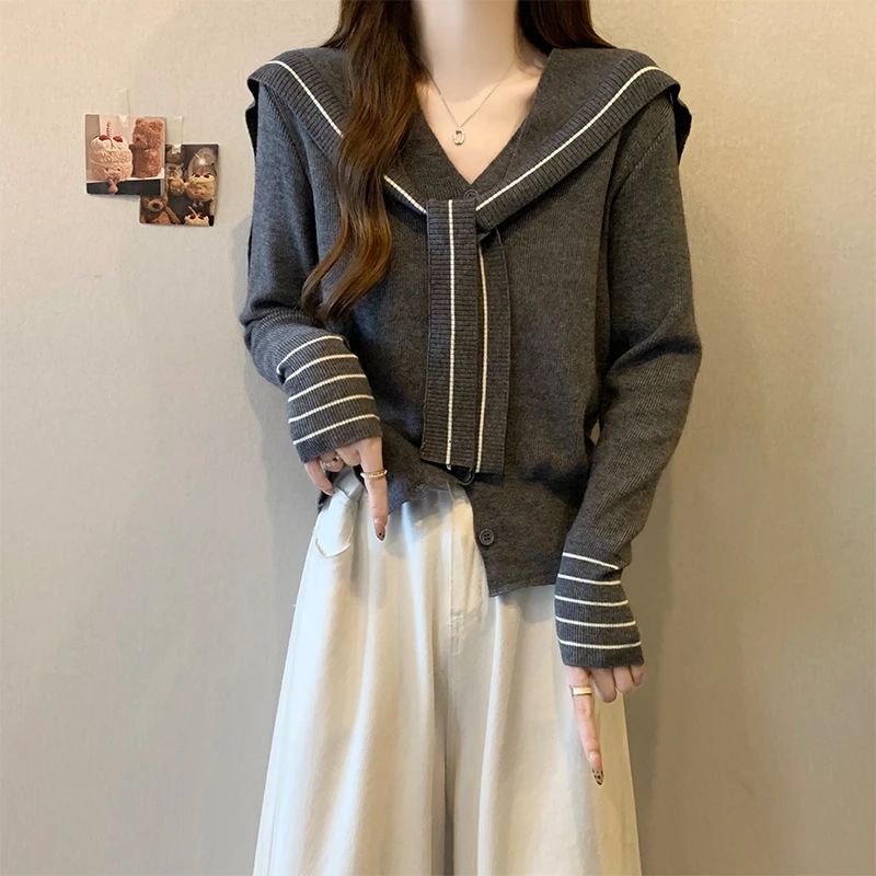 V领长袖针织衫女早秋新款大码微胖mm法式小香风披肩上衣两件套装