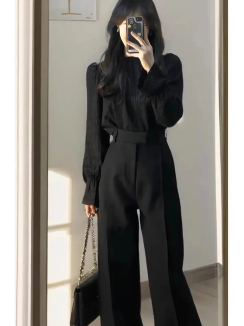 2025年早春穿搭套装女新款酷飒拽姐黑色衬衫西装裤今年流行两件套
