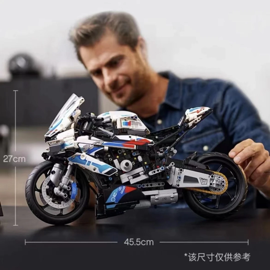 宝马M1000双R摩托车1920颗粒1:5酷炫霸气积木模型摆设送礼