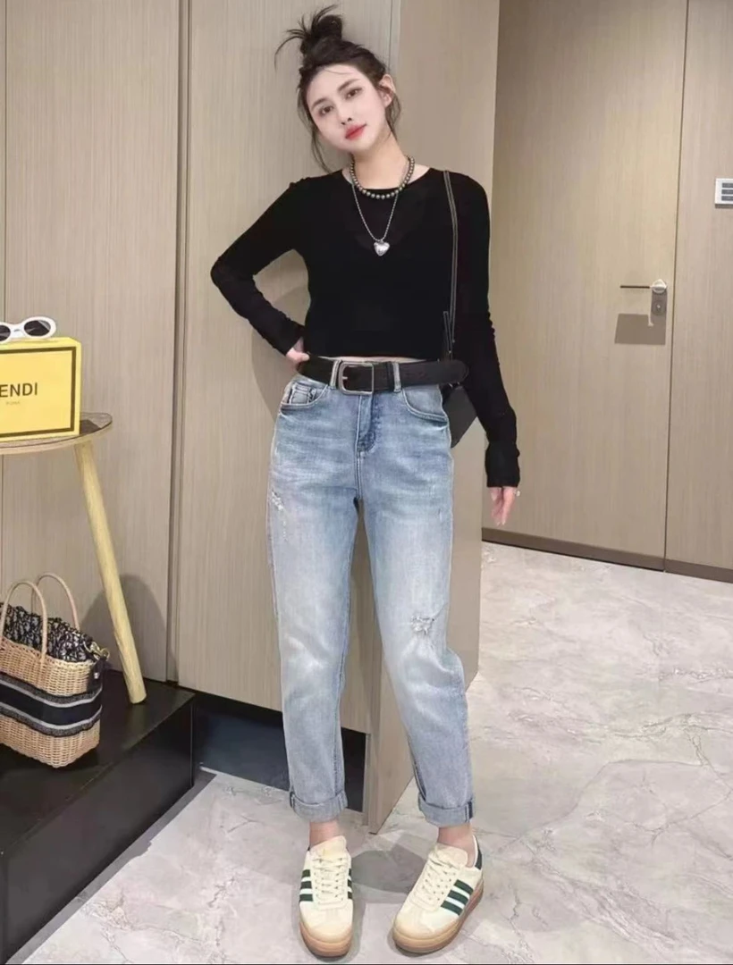 品牌尾单时尚百搭修饰腿型女士左一牛仔裤