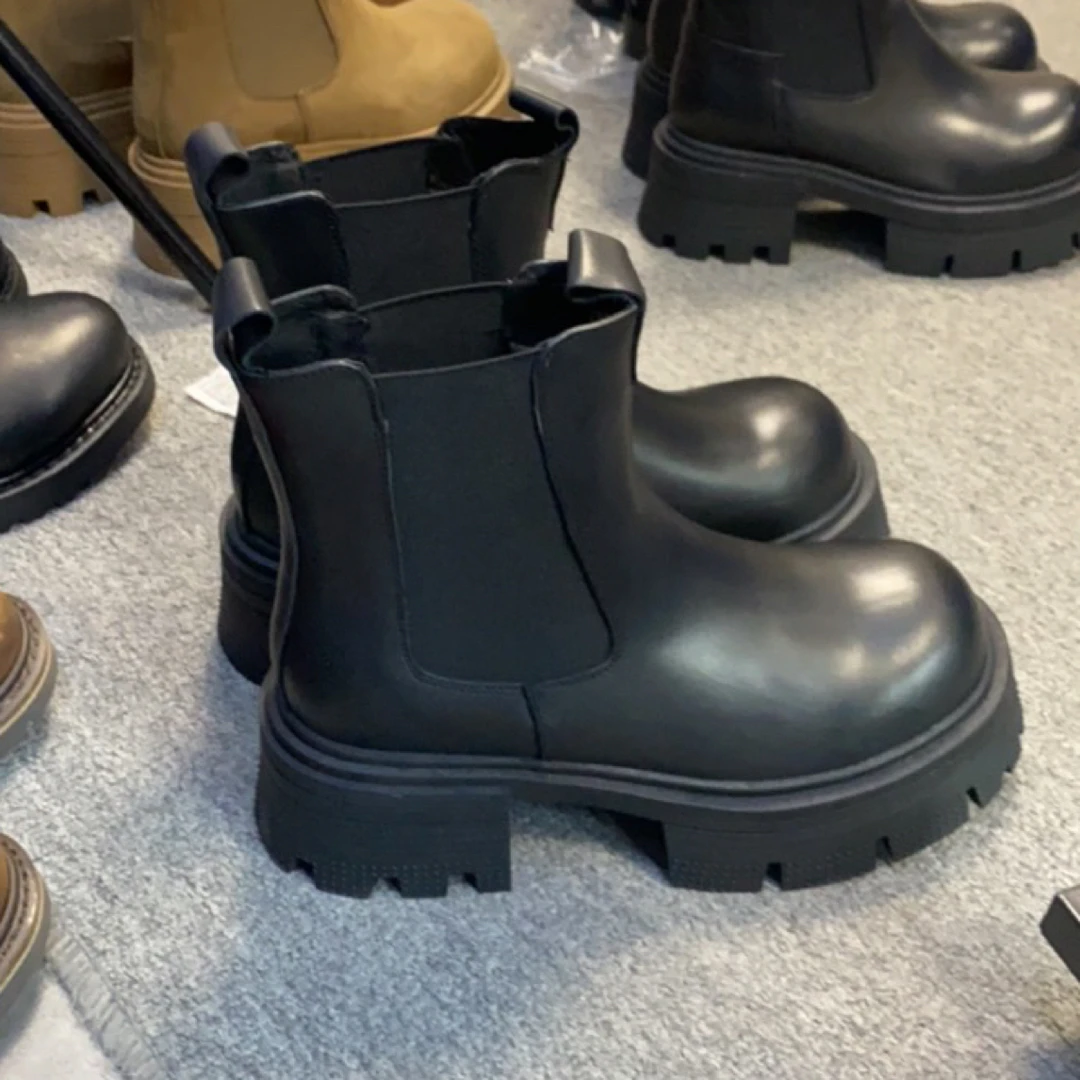 玛拉沁秋季女靴排前询问（询问上库存）马丁靴-