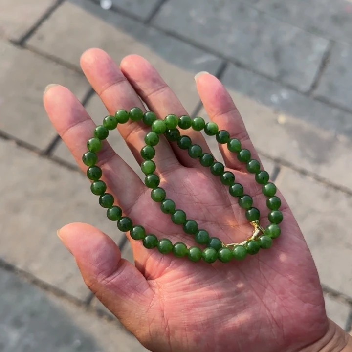 和田玉颈饰未镶嵌卡8微矿，