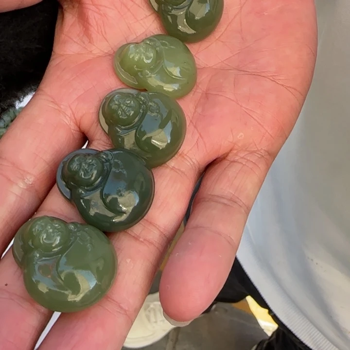 和田玉颈饰未镶嵌多样性发一，