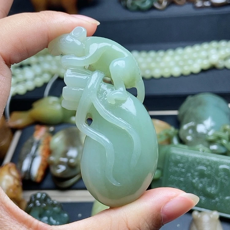 【闪购商品】和田玉颈饰未镶嵌冷**?