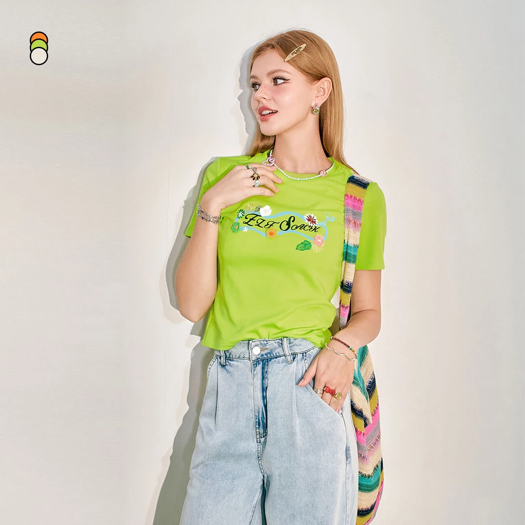 【诗语专属】【泰兰德度假系列24年修身针织钩花T恤女短款休闲