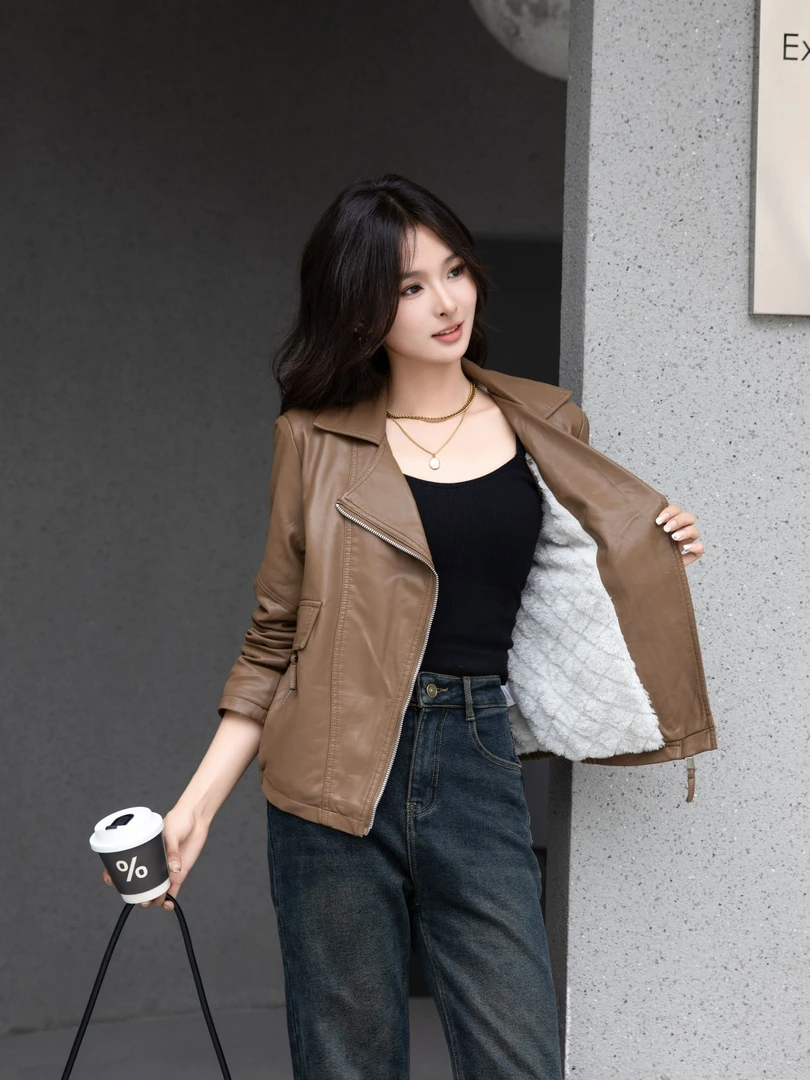 加绒加厚海宁正品2025年春秋时尚修身皮衣女士短款气质显瘦小外套