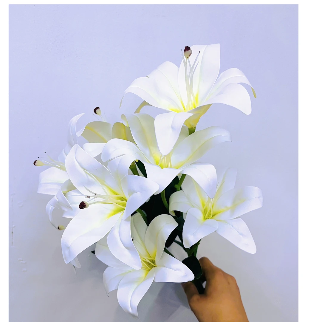 仿真花9头温馨百合装饰花客厅摆设餐桌高档花艺婚庆结婚装饰品