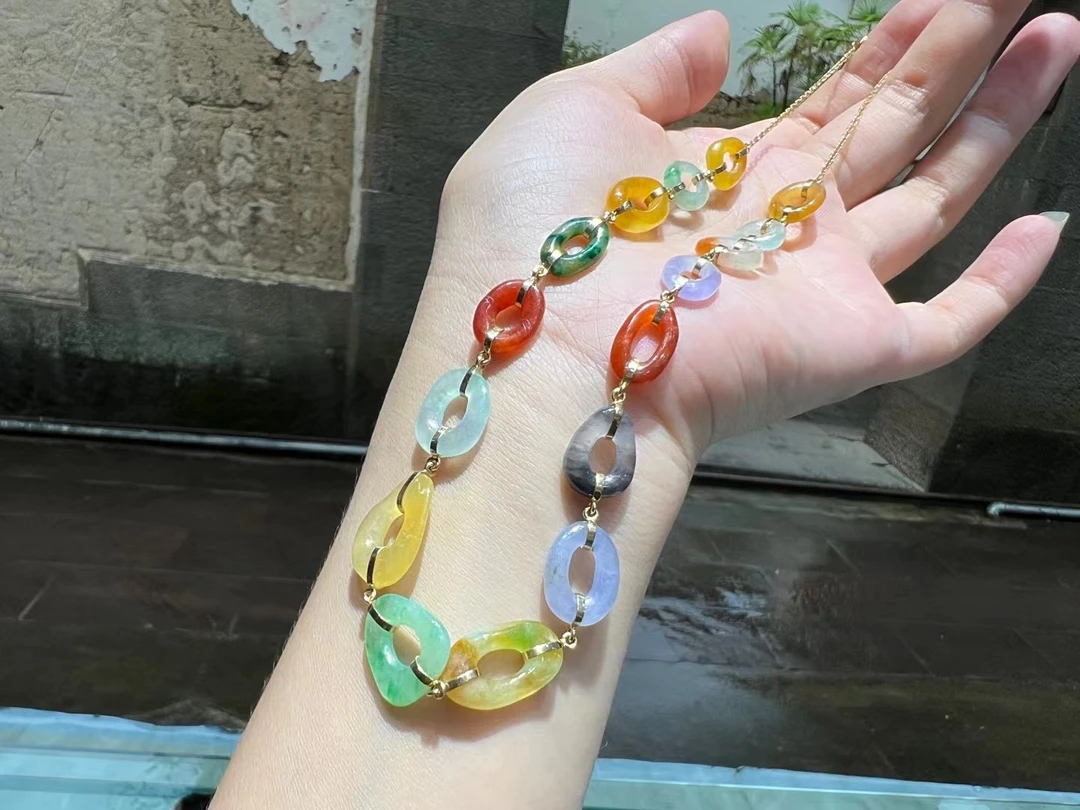 腾冲老料多彩甜甜圈