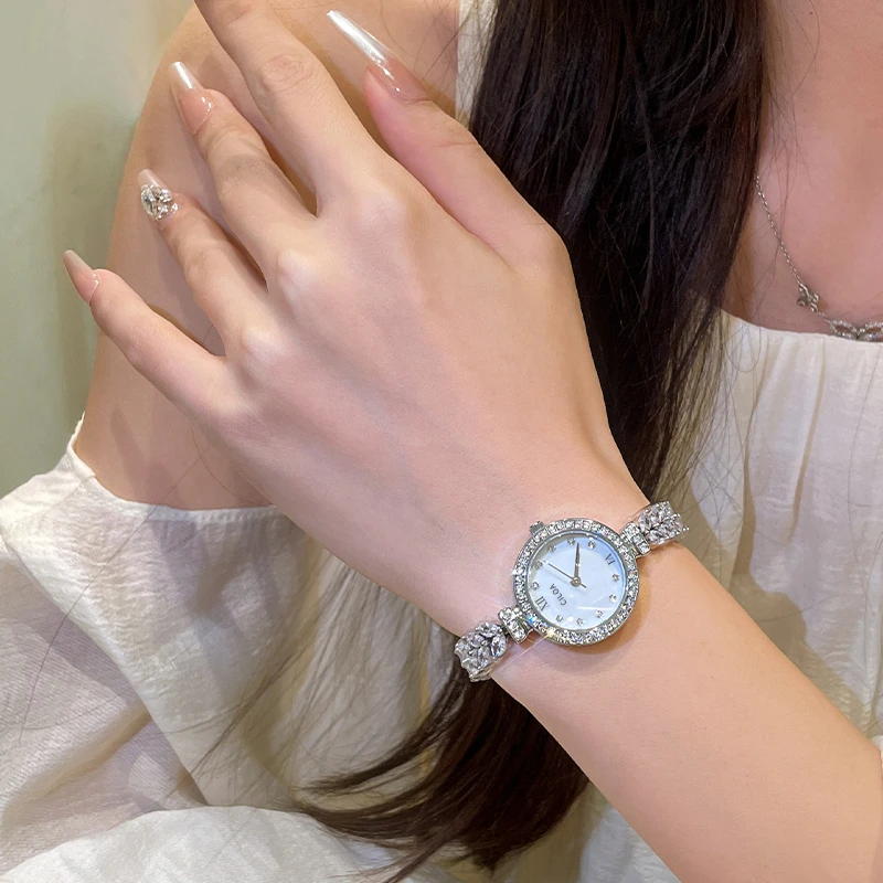 女款百搭防水小众ins精致小巧满钻腕表-678