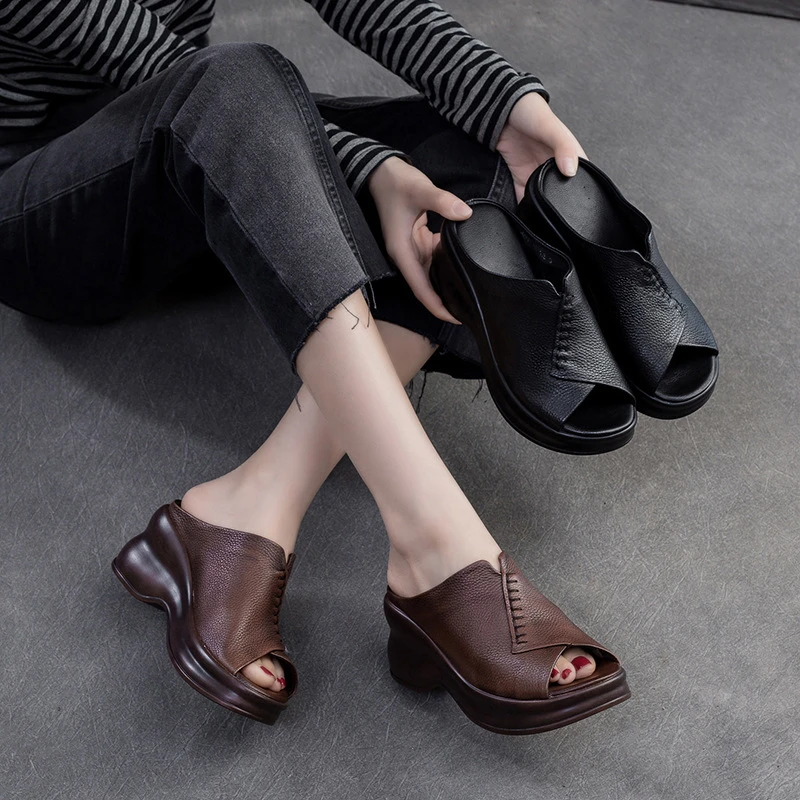 2024夏季新款厚底休闲鱼嘴复古拖鞋简约舒适透气时尚真皮高跟女鞋
