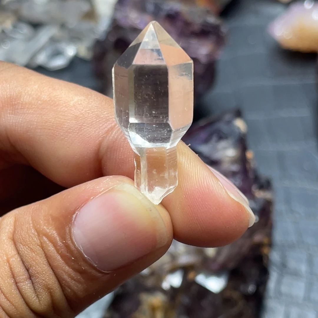 水晶闪灵水晶未镶嵌