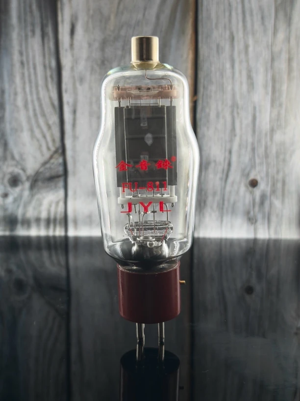 金音铼FU-811电子管，超短波理疗仪，织布机