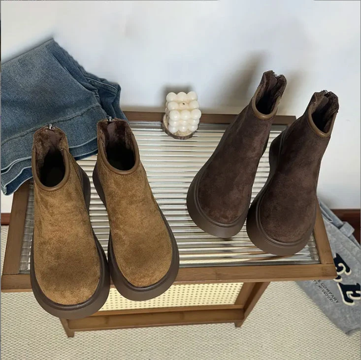 雪地靴女2024冬季英伦风厚底圆头复古加绒短靴切尔西舒适马丁靴女