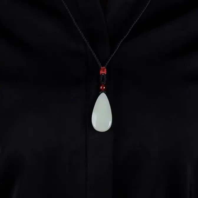 天然和田玉水滴白玉吊坠玉佩男女款玉石项链青白玉平安无事牌保真